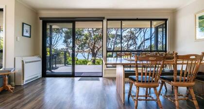 Allure Bicheno - Absolute Waterfront