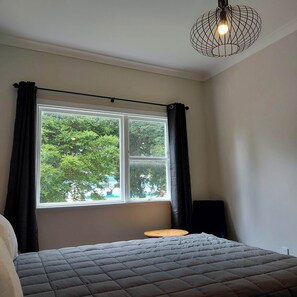 3 bedrooms, WiFi, bed sheets - Mountain Views, The Adventurers Rest, Raetihi
Near the Mt Ruapehu Ski Fields (Raetihi)
