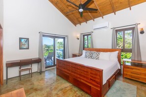 5 bedrooms, desk, iron/ironing board, WiFi