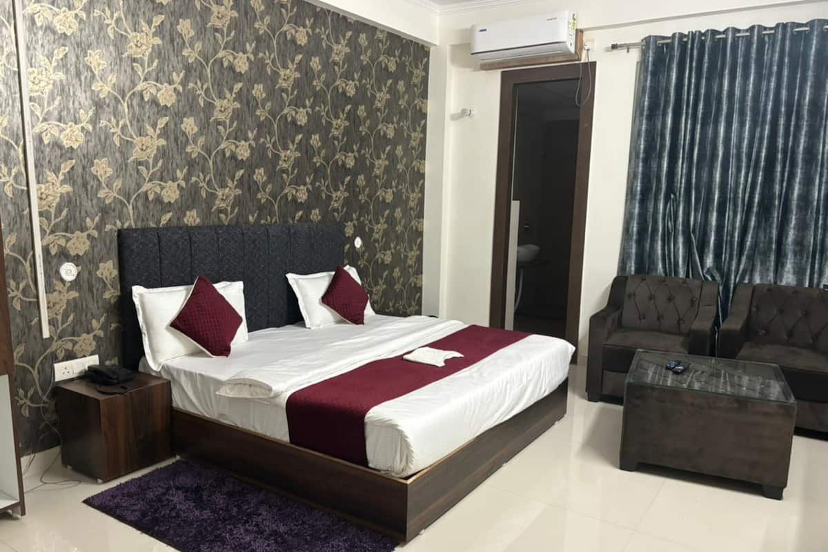 Quarto luxo | Quartos à prova de som, Wi-Fi de cortesia, roupa de cama
