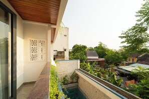 Pemandangan dari hartanah