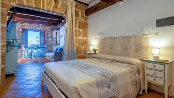 1 Schlafzimmer, Zimmersafe, Bügeleisen/Bügelbrett, kostenloses WLAN