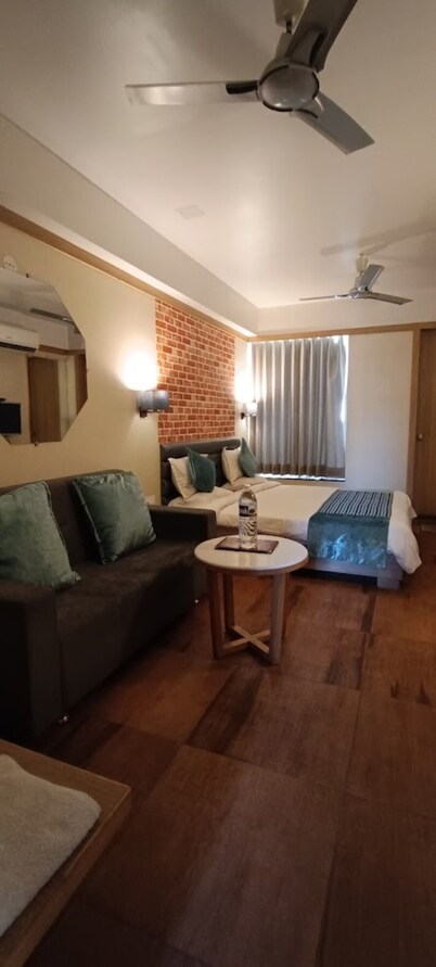 HOTEL EVERLAND拉杰科特