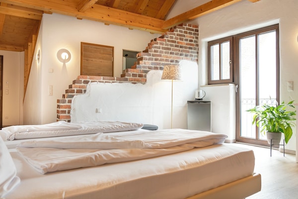 Double or Twin Room | In-room safe, desk, laptop workspace, blackout drapes