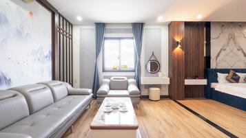 奢華雙人房, 1 張特大雙人床, 城市景 | 高級寢具、記憶棉床墊、迷你吧、房內夾萬