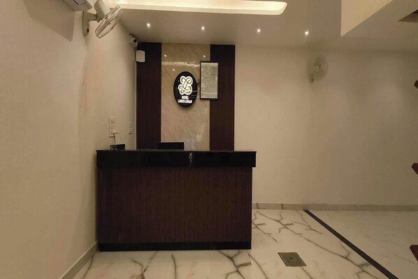 Reception - Townhouse 1363 Hotel Lindo Lugar (Alwar)