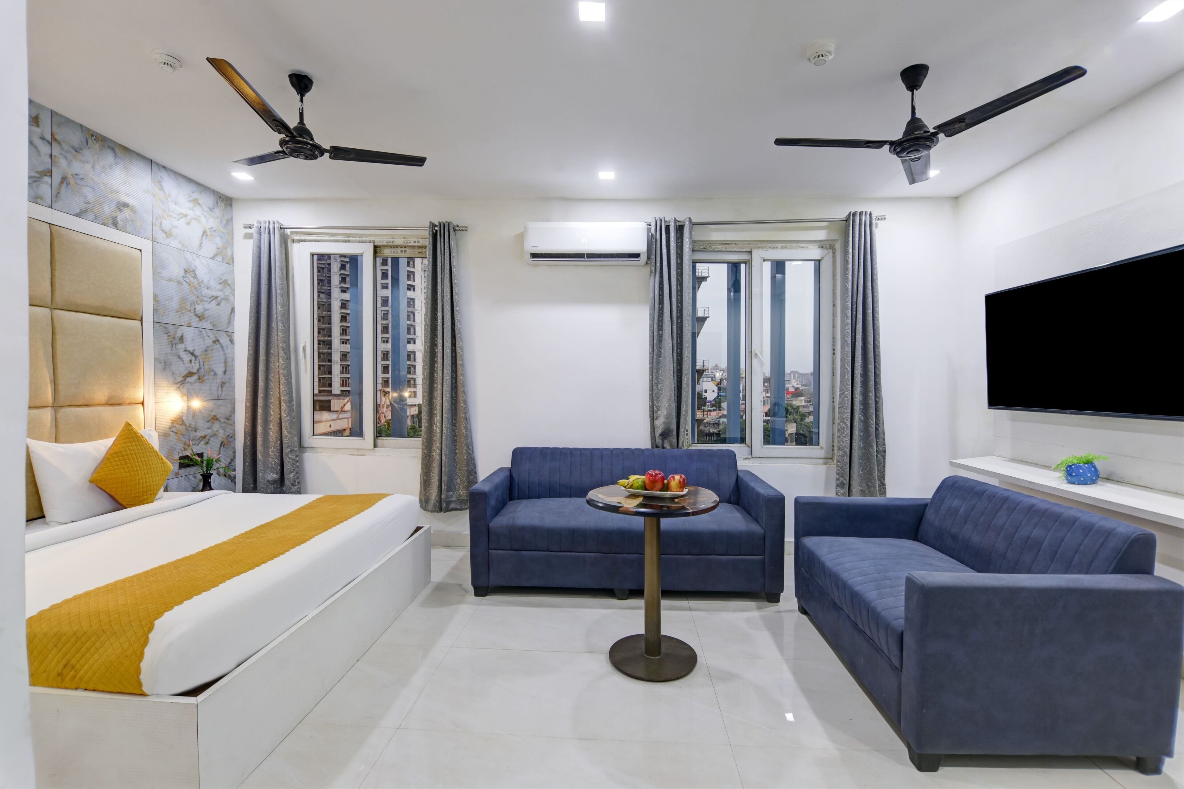 Deluxe Double Room | Premium bedding, WiFi (free), bed sheets