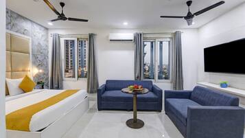 Deluxe Double Room | Premium bedding, free WiFi, bed sheets