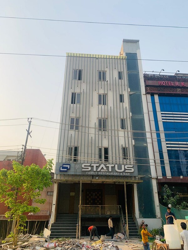 Hotel Status By Sbg - Ghaziabad