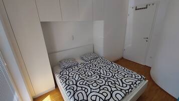 1 Schlafzimmer, Bügeleisen/Bügelbrett, WLAN, Bettwäsche