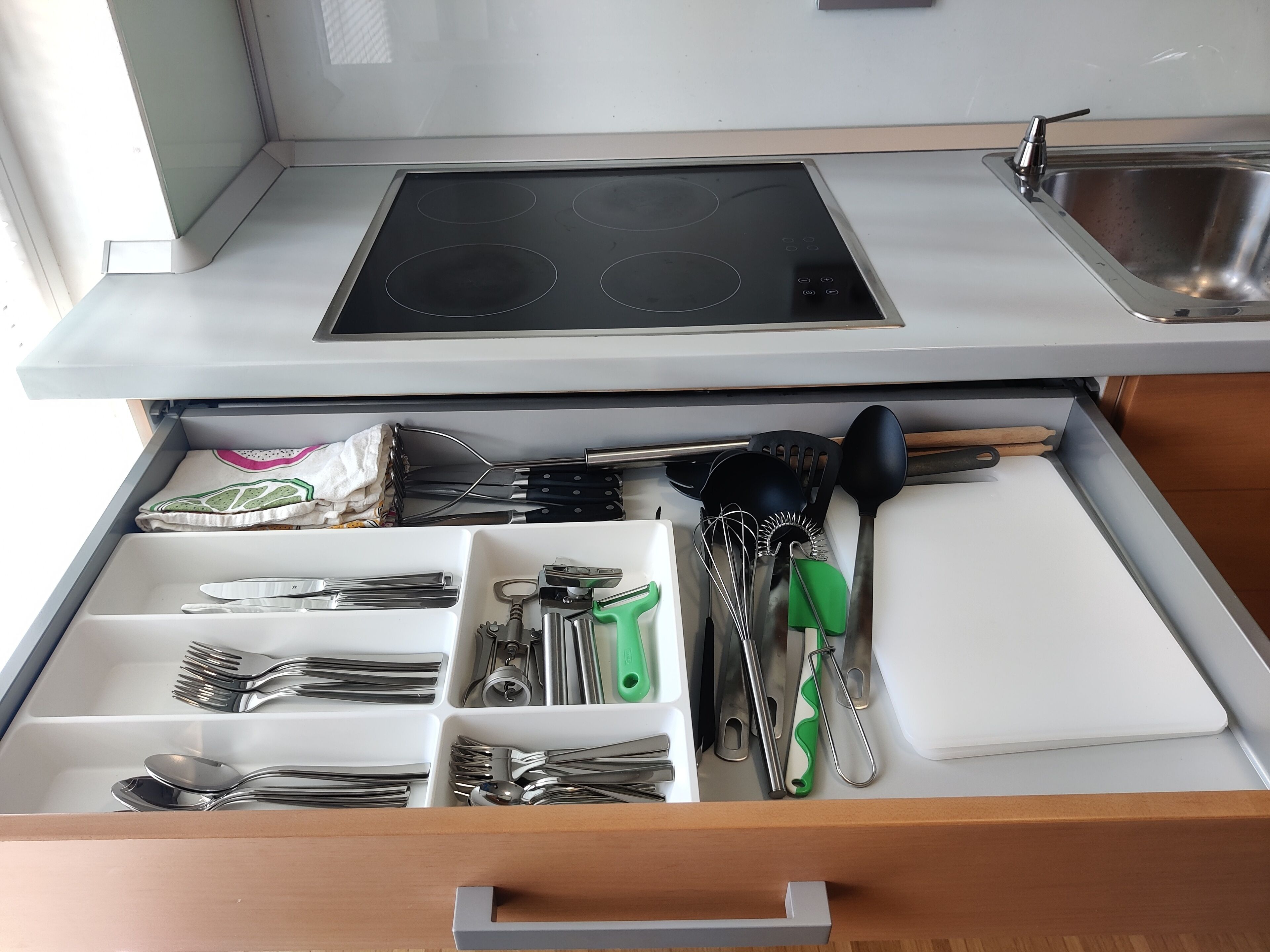 Réfrigérateur, lave-vaisselle