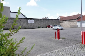 Free self parking