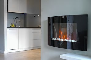 Appartamento City | Angolo cottura privato | Frigorifero, forno, piano cottura, pentole/stoviglie/utensili