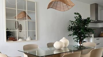 Vil·la familiar, 3 dormitoris, no fumadors | Sala d'estar | Televisor de pantalla plana