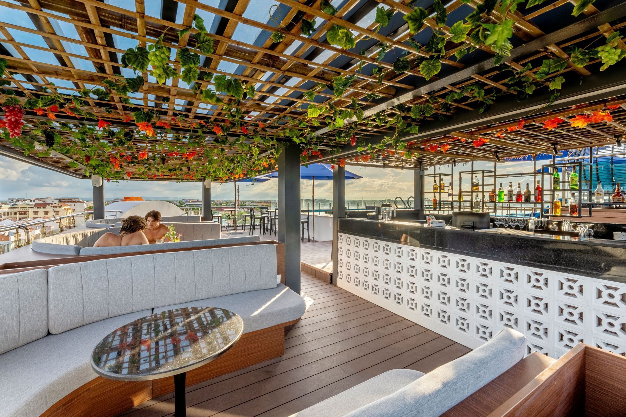 Foto - Qualia De Hôtel Hoi An - Rooftop Bar City View