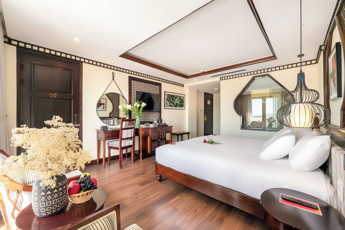 ห้องแฟมิลี่ | เครื่องนอนระดับพรีเมียม, เตียงเมมโมรีโฟม, มินิบาร์, ตู้นิรภัยในห้องพัก