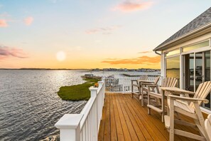 Terrace/patio - Bayfront Sunset Sanctuary @ Stone Harbor (Ocean City)