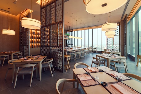 Restaurant. Cinnamon Life at City of Dreams