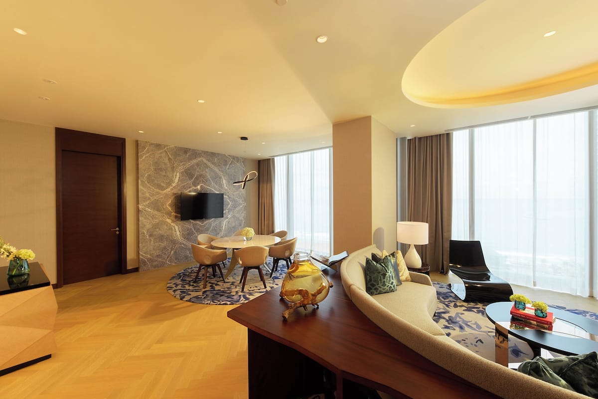 Suite (Oceanscape)