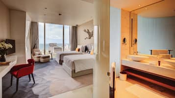 Premium bedding, minibar, in-room safe, desk