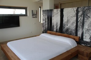 3 chambres, bureau, lit parapluie, Wi-Fi gratuit