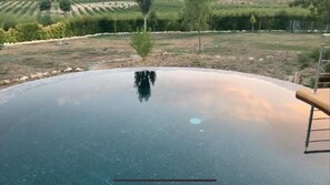 Piscine extérieure, piscine chauffée