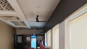 مطعم
