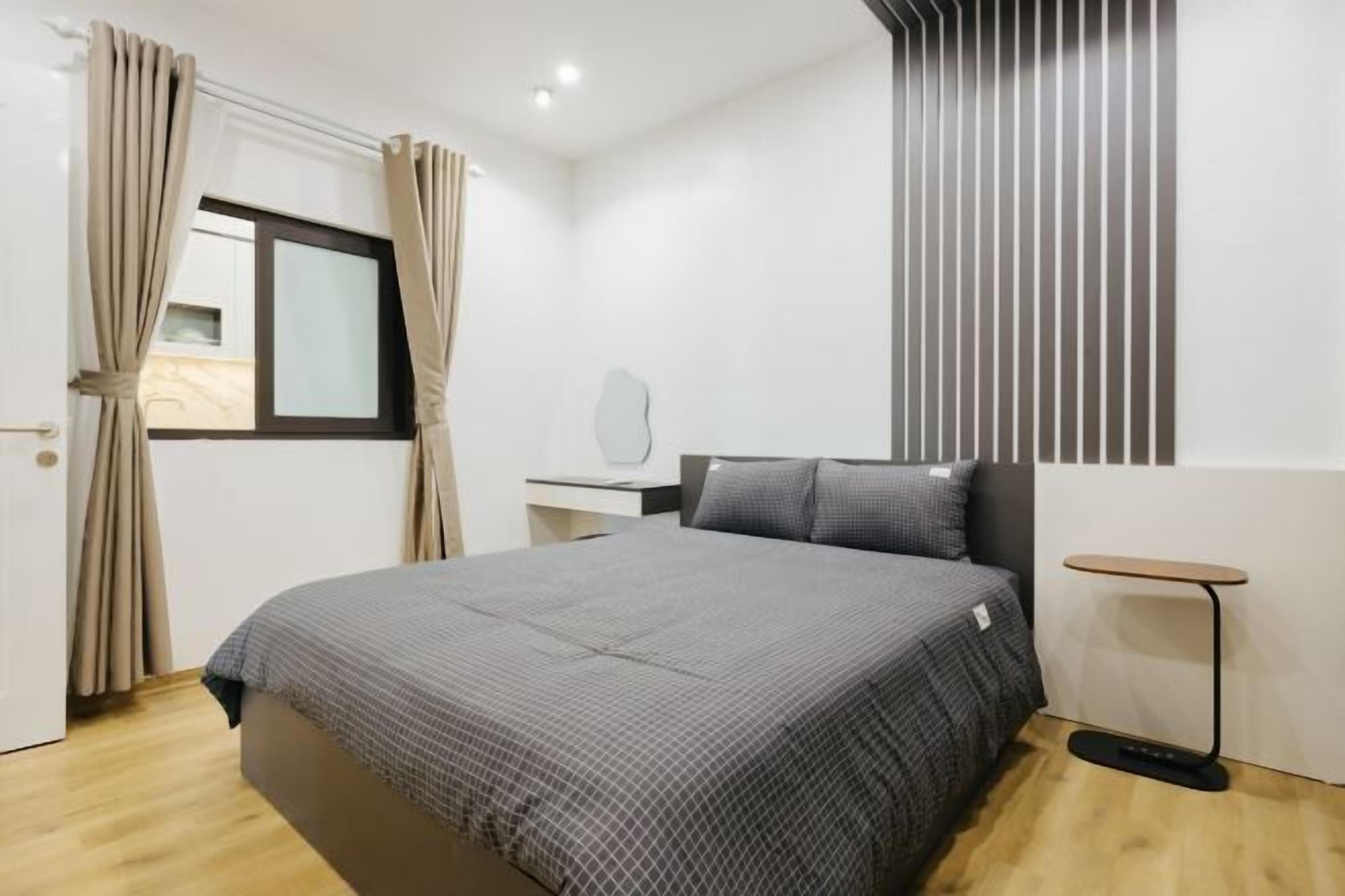 Blackout drapes, iron/ironing board, free WiFi, bed sheets