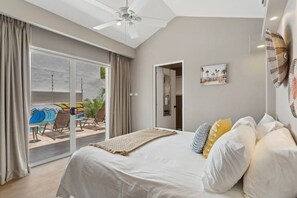 3 bedrooms, desk, iron/ironing board, travel cot - Artsy Retreat - Gated, Pool, Work-Ready Spaces (Tamarindo)