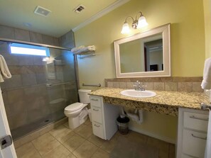 Hair dryer, towels - one bedroom one bath cottage wheelchair accessible (Rockport)