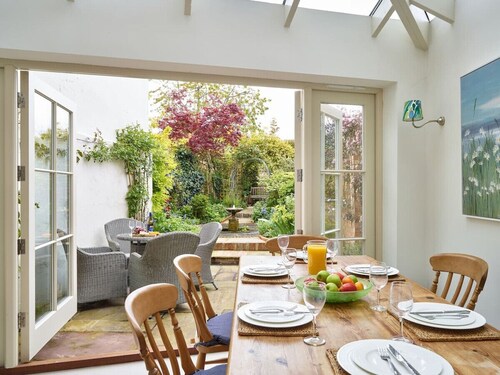 Northfield End Cottage