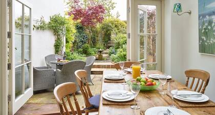 Northfield End Cottage