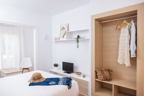 Studio, Garden Area | Free WiFi, bed sheets - RVApartaments Escala Brava (L'Escala)