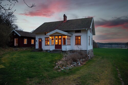 Landhaus mit Eigenem Steg am Schönen Gullmarsfjord