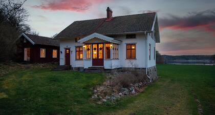 Landhaus mit Eigenem Steg am Schönen Gullmarsfjord