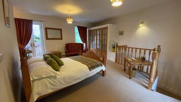 1 quarto, ferros/tábuas de passar roupa, Wi-Fi, roupa de cama