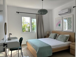 1 bedroom, desk, iron/ironing board, travel cot