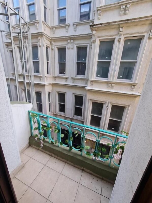 Kamar Double Deluks | Balkon