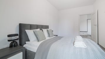 1 chambre, fer et planche à repasser, Wi-Fi gratuit, draps fournis