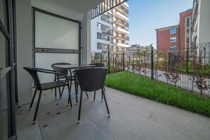 Appartement Classique, 1 lit double et 1 canapé-lit | Vue sur la cour