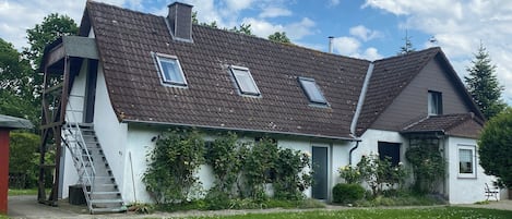 Esterni