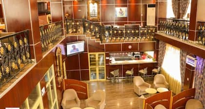 Noubou International Hotel Bonapriso