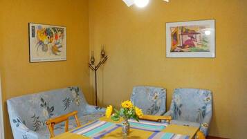 Apartment | Living area