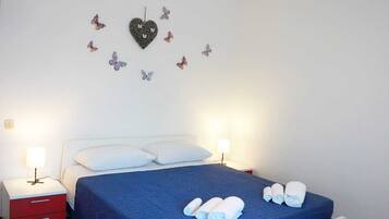 Apartment | 2 bedrooms, iron/ironing board, free WiFi