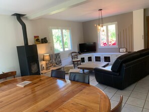 Interior - Maison Individuelle sur Terrain de 3000m2 à L'orée D'un Bois (Le Faouët)