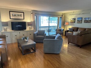 スマートテレビ、書庫