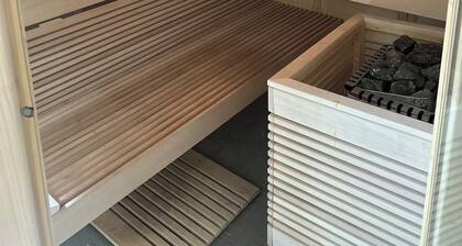 Ferienhaus "Am Ettersberg" mit Waldblick, Sonnenterrasse und Sauna