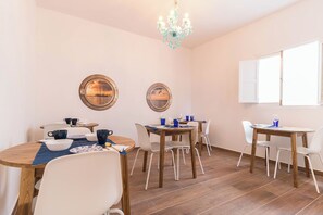 32-inch Smart TV with cable channels - La Bussola (Las Palmas de Gran Canaria)