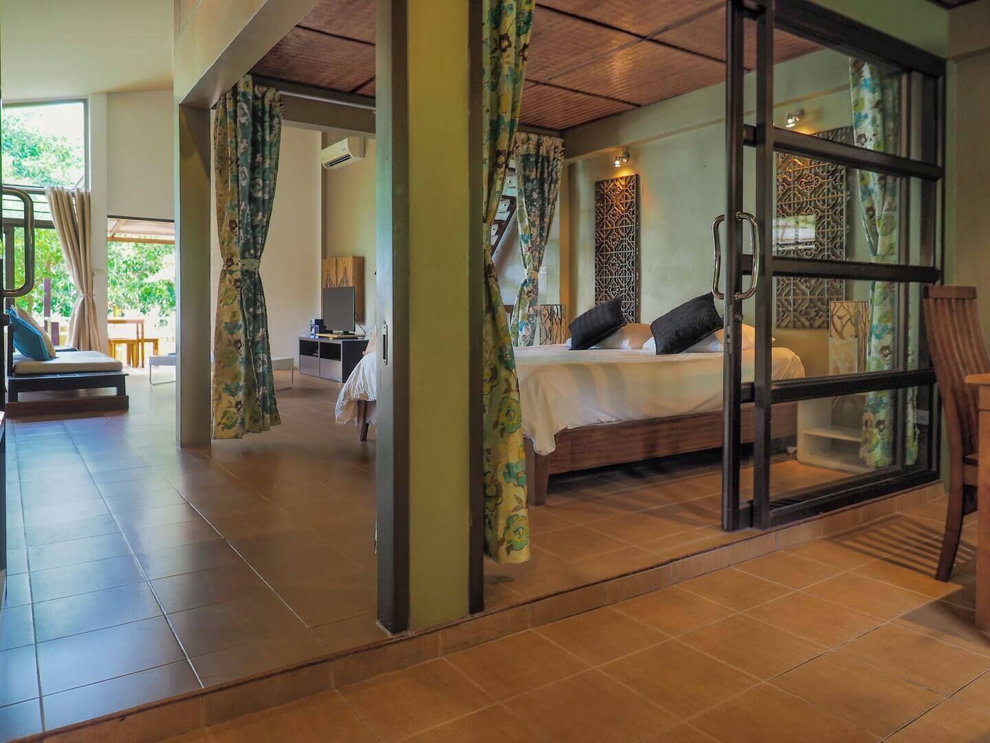 Luxury Cottage, Multiple Beds, Non Smoking, Pool View