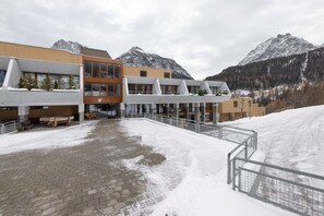 Esterni